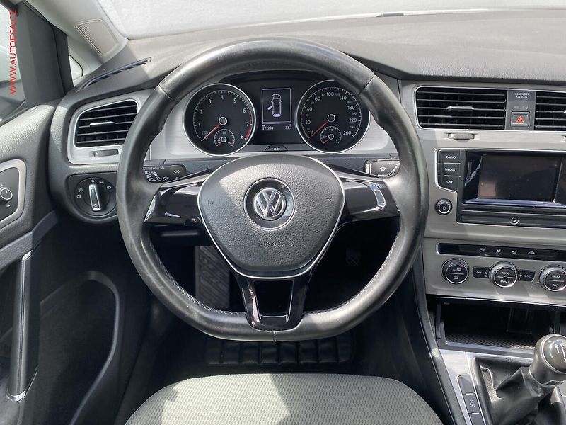 Volkswagen Golf (2015) 1.4TSi, 1.maj,ČR, servis - fotka 11 z 15