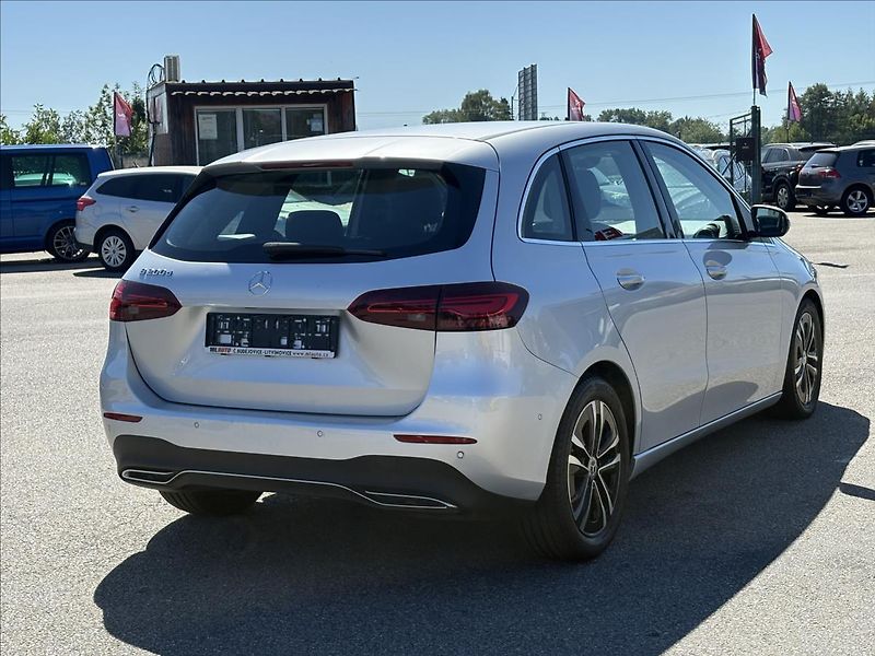 Mercedes-Benz Třídy B 2,0 200d 110kW Led,Kůže,Kamera - fotka 2 z 39