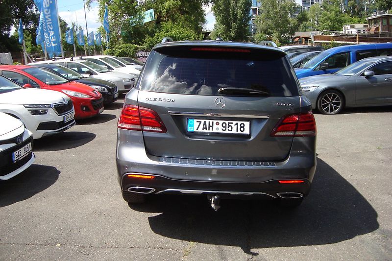 Mercedes-Benz GLE (2017) 350 D,4-Matic,AUT,AMG paket - fotka 5 z 92
