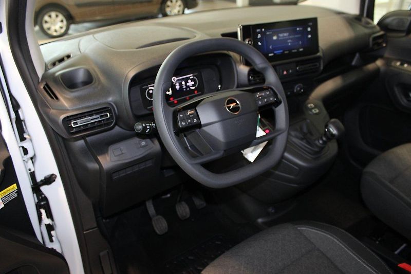 Opel Combo (2024) Edition Plus L1H1 1.5CDTI, MT6 - fotka 7 z 15