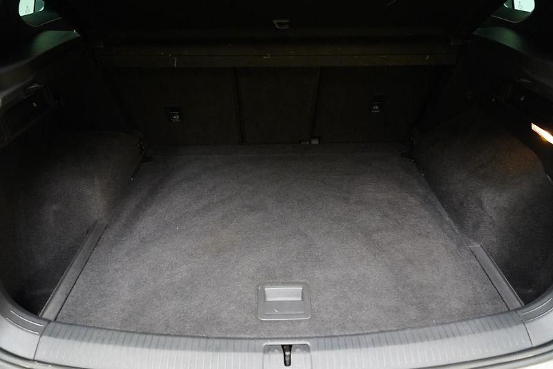 Volkswagen Tiguan - fotka 25 z 25