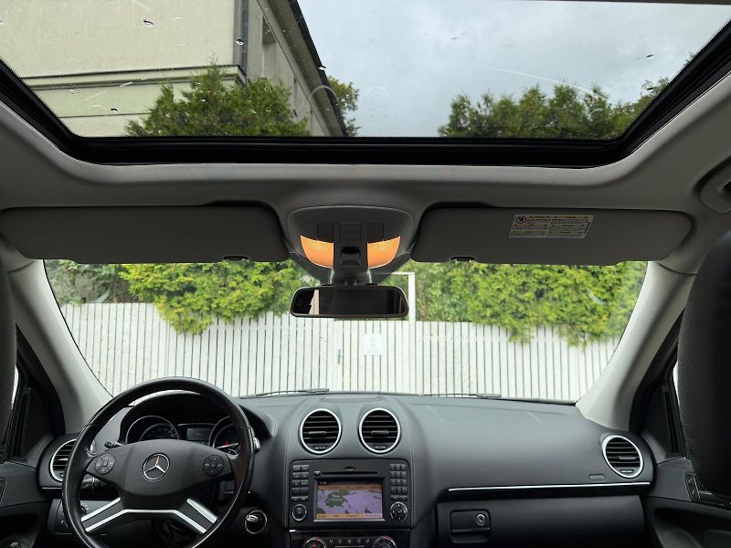 Mercedes-Benz GL 350CDi-4M-AMG-AIRMATIC-TOP STA - fotka 16 z 34