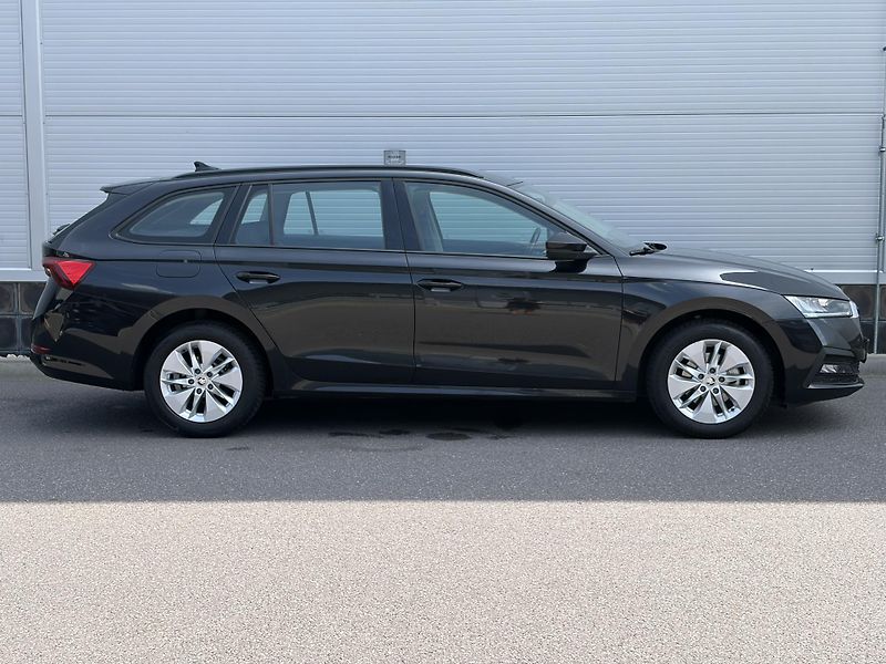 Škoda Octavia (2021) 2.0TDi/NAVI/ACC/VIRTUAL/ - fotka 5 z 22