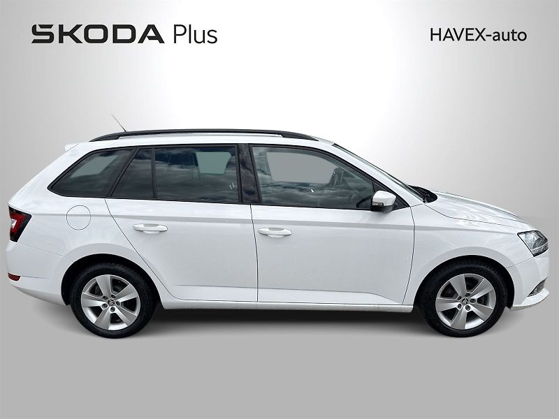 Škoda Fabia (2021) Combi 1.0 TSI Ambition + - fotka 28 z 29