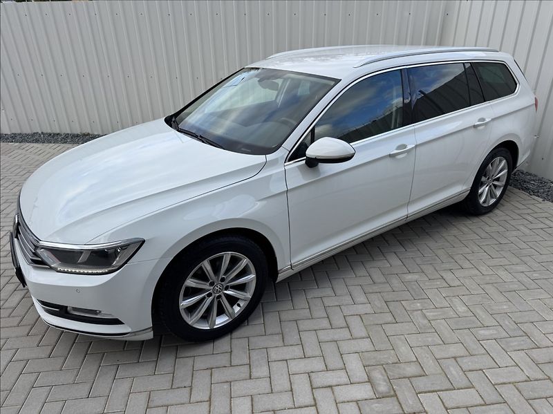 Volkswagen Passat 2,0 TDI HIGHLINE DPH 1.maj ČR - fotka 5 z 50