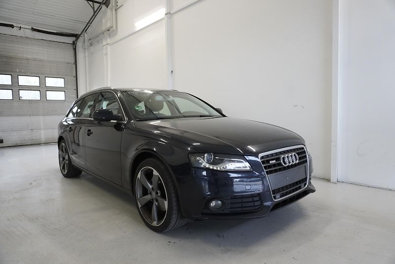 Audi A4 - fotka 3 z 33