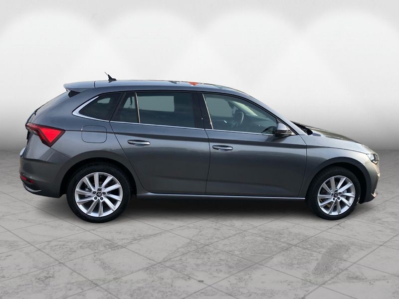 Škoda Scala 1,5 TSI - fotka 8 z 29