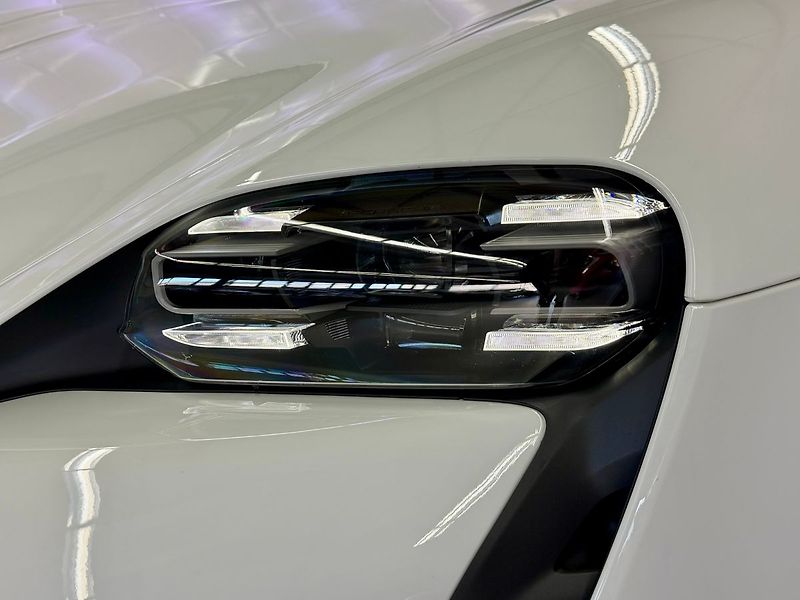 Porsche Taycan 4S PERFORMANCE, VZDUCH PASM, B - fotka 7 z 32