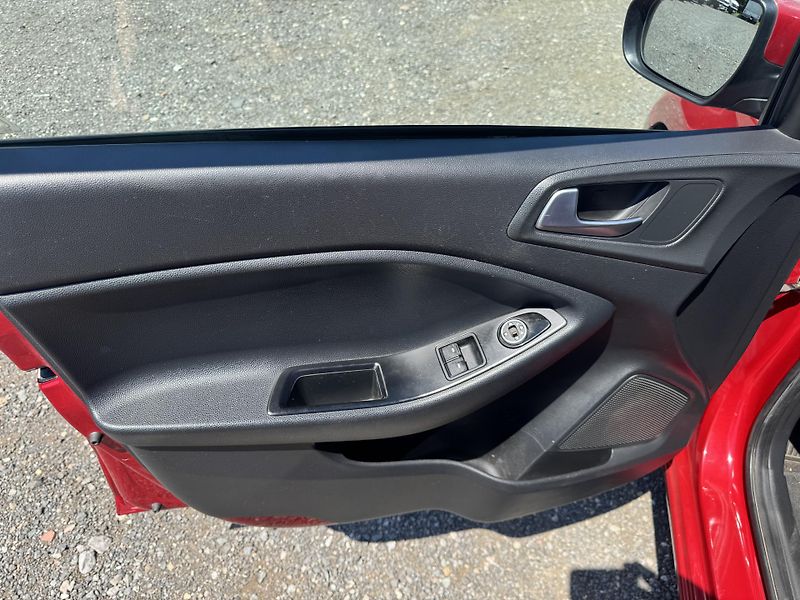 Hyundai i20 1.1CRDi,55kw,klima,ČR,1.maj. - fotka 17 z 31