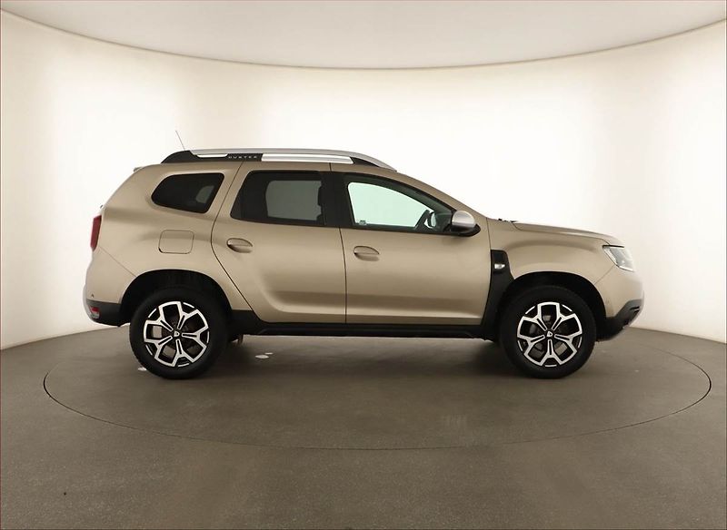 Dacia Duster (2019) Prestige 1.6 SCe, Navi - fotka 6 z 15