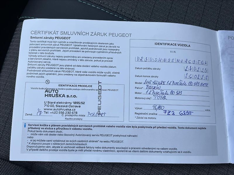 Peugeot 2008 1,2 PT  Allure EAT8 zár 4/28 - fotka 24 z 26