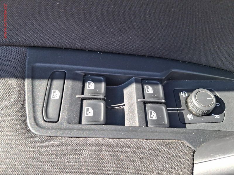 Volkswagen Tiguan (2016) 1.4 TSi, Trendline - fotka 12 z 15