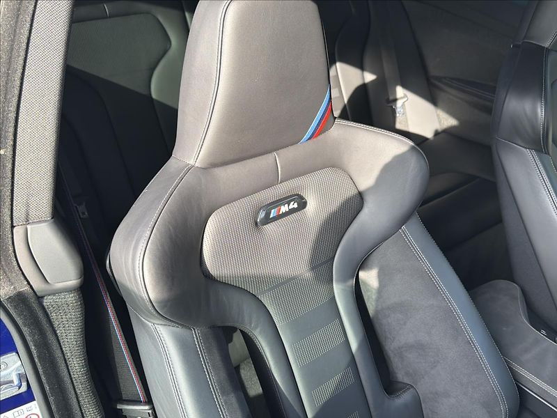 BMW M4 3,0 CS 338 Kw ČR DPH - fotka 27 z 50