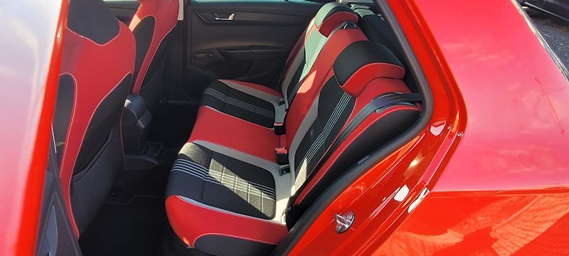 Škoda Fabia (2017) 3 Monte Carlo 1,2TSi 66kW  - fotka 12 z 40