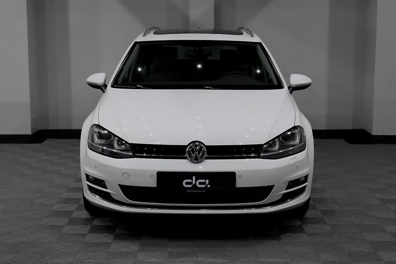 Volkswagen Golf Variant 7 1.4 TSI 92 kW Highline - fotka 3 z 32