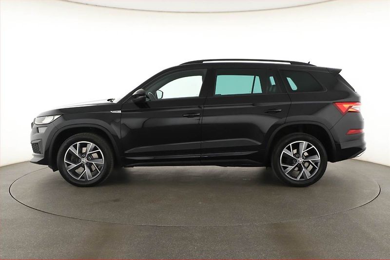 Škoda Kodiaq (2022) Sportline 2.0 TDI - fotka 3 z 21