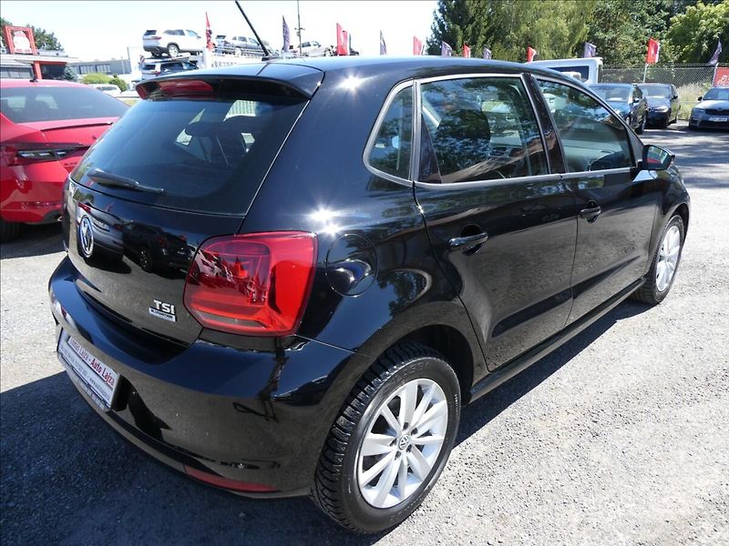 Volkswagen Polo 1,2 TSi 66kW HIGHLINE,serviska - fotka 9 z 39