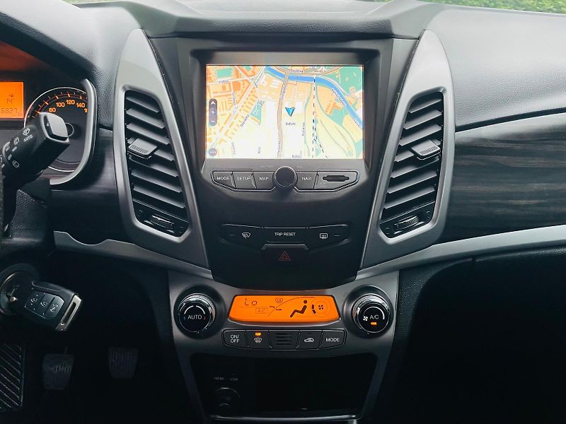 SsangYong Korando 2.2TD 4x4 MANUÁL 1.MAJ TAŽNÉ - fotka 37 z 50