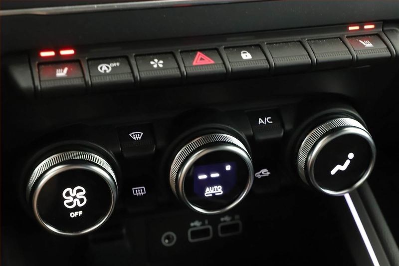 Renault Clio (2024) 1.0 TCe, Serv.kniha, Kůže - fotka 13 z 16