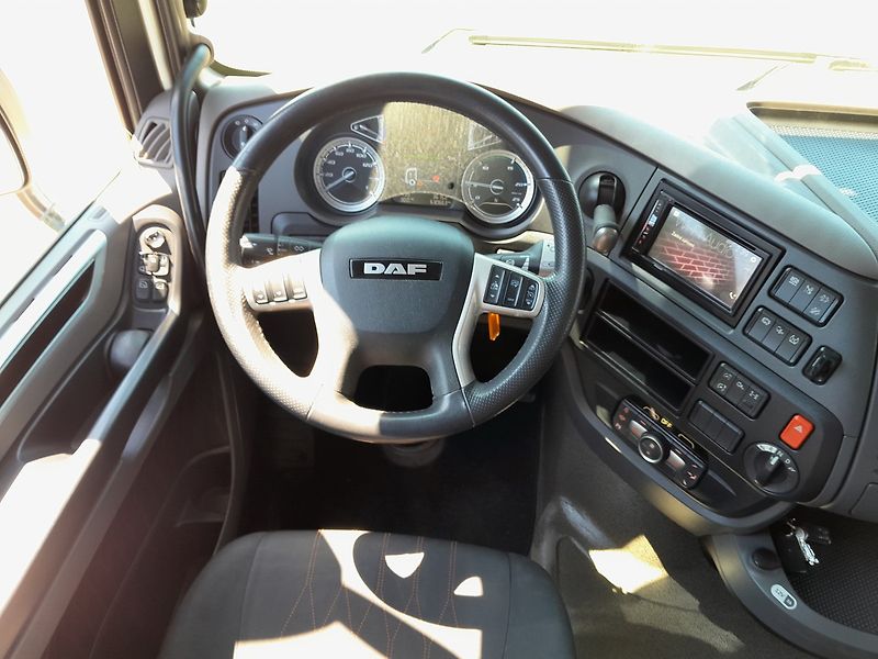 DAF XF 480 FT SSC LowDeck - fotka 24 z 37