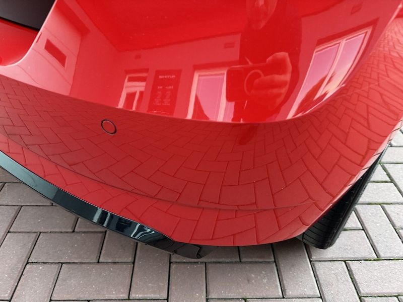 Škoda Fabia (2015) 1.2TSi Monte Carlo Panorama - fotka 40 z 49
