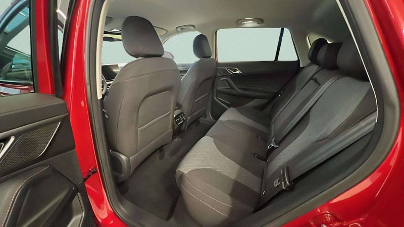 MG HS (2025) EMOTION 1.5T AT7 (125kW/170k) - fotka 23 z 28