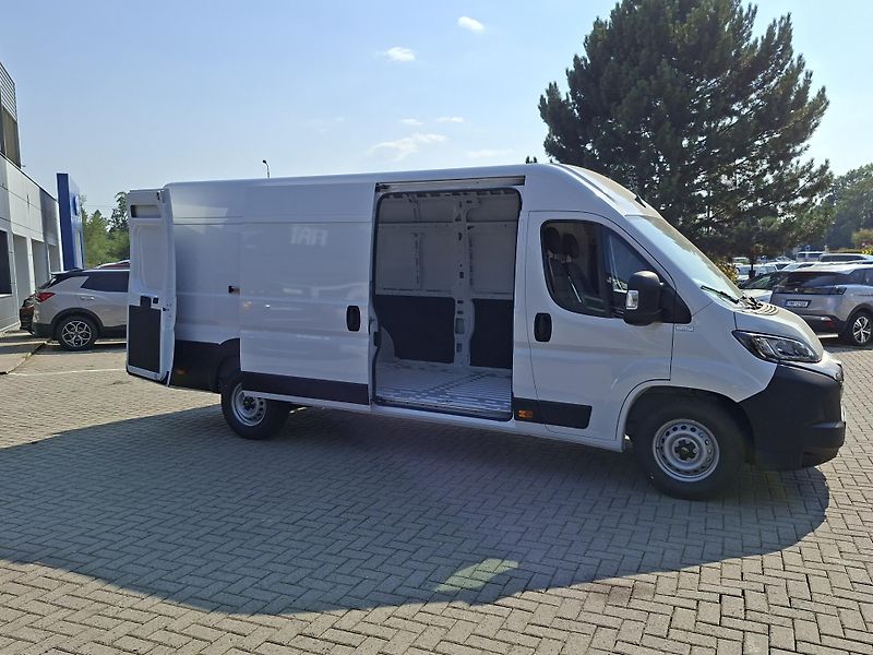 Peugeot Boxer (2026) 4350 L4H2 BlueHDi 180 MAN6  - fotka 6 z 12