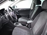 Volkswagen Tiguan 2,0 TDI 110kW DSG R-line DPH - náhled 11