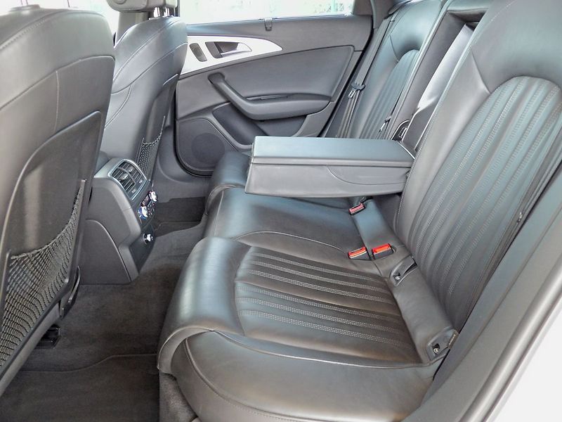 Audi A6 3.0TDI Sline quattro Vzduch DP - fotka 26 z 35