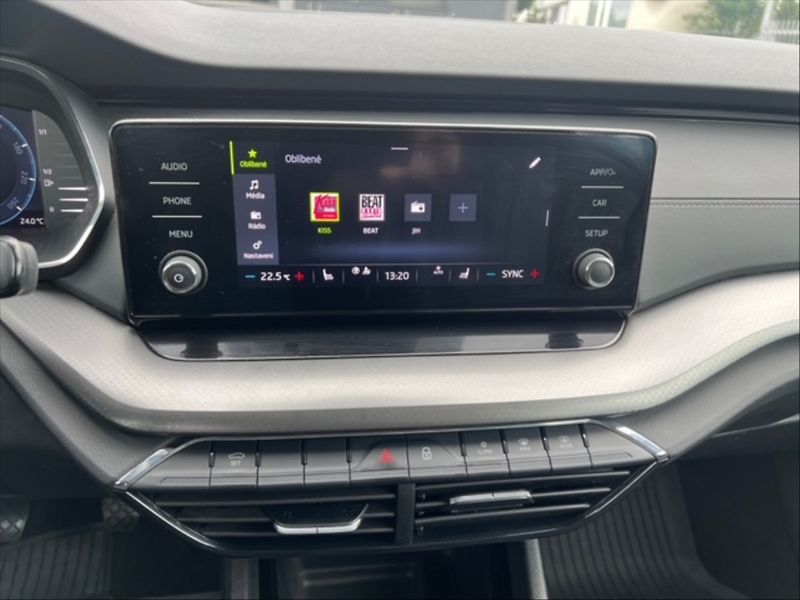 Škoda Octavia 2,0 TDI Ambition - fotka 10 z 11