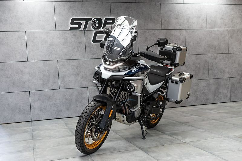 CFMOTO 800MT EXPLORE *DPH*ČR 1.MAJ* - fotka 2 z 19
