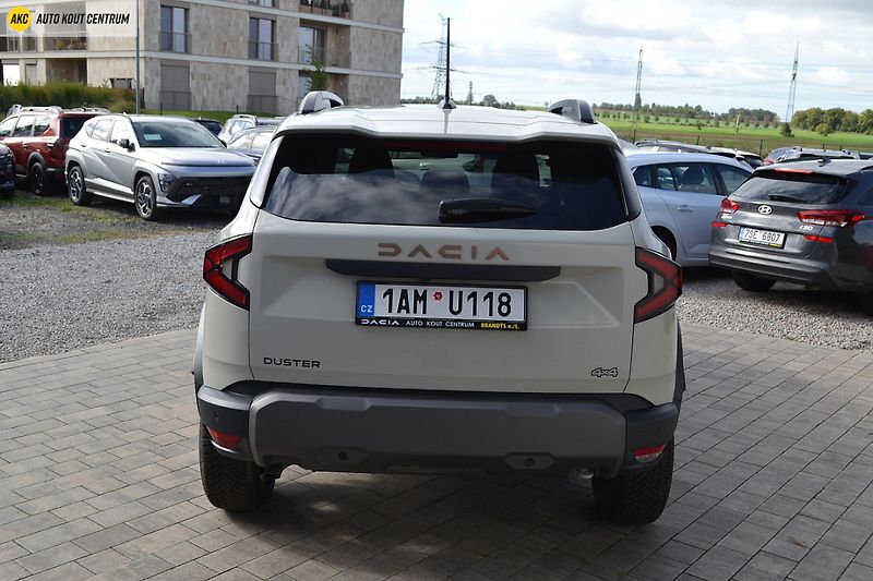 Dacia Duster EXTREME TCE 130 4x4 - fotka 4 z 58