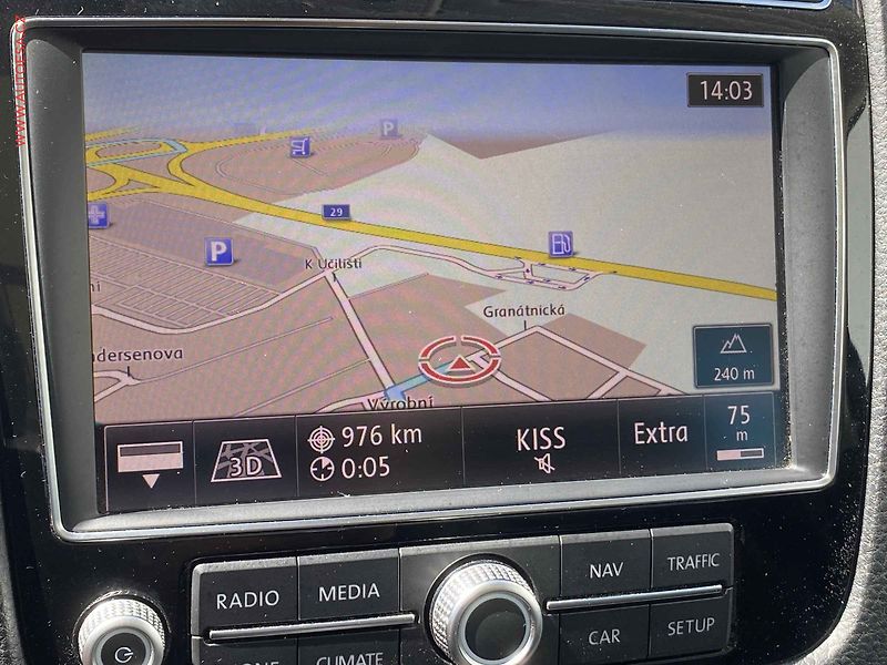 Volkswagen Touareg (2015) 3.0 TDi V6 4x4, Highline - fotka 18 z 20