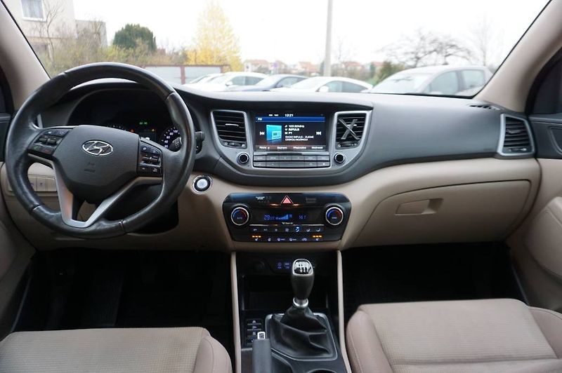 Hyundai Tucson (2016) 2,0 4X4 1,MAJ - fotka 24 z 49