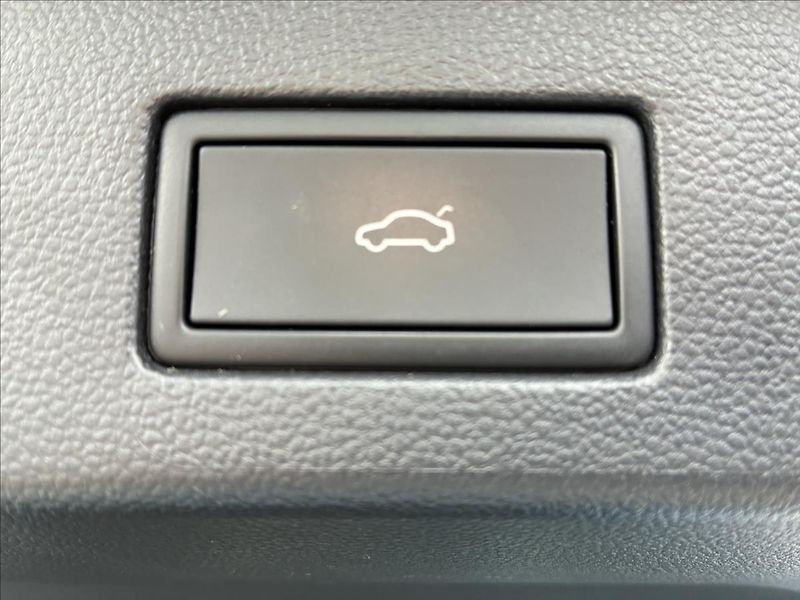 Volkswagen Arteon Shooting Brake 2,0 TDI PANORAMA WEBASTO TAŽNÉ - fotka 20 z 36