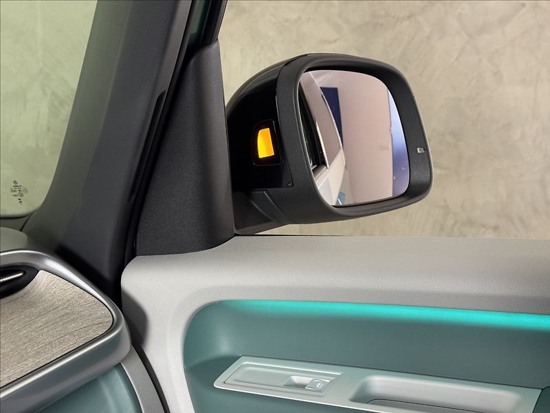 Volkswagen ID.Buzz Pro 150kW IQ Light 360° Kamera - fotka 27 z 50