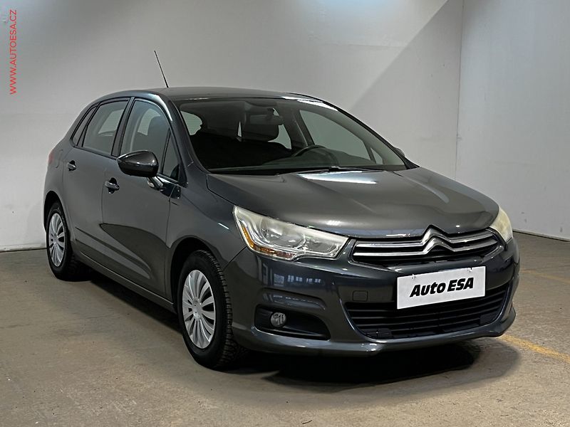 Citroën C4 (2012) 1.4 i, 2.maj, AC, temp - fotografie inzerátu