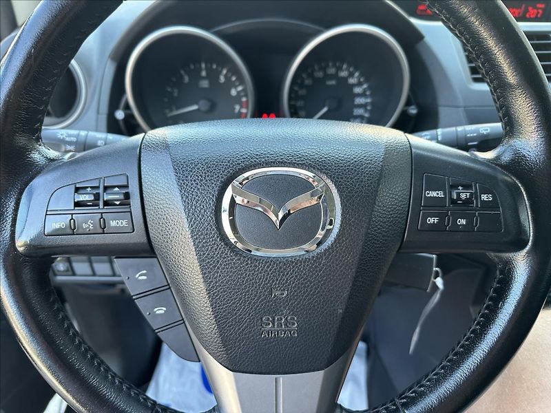 Mazda 5 2,0 7.míst tažné - fotka 26 z 35