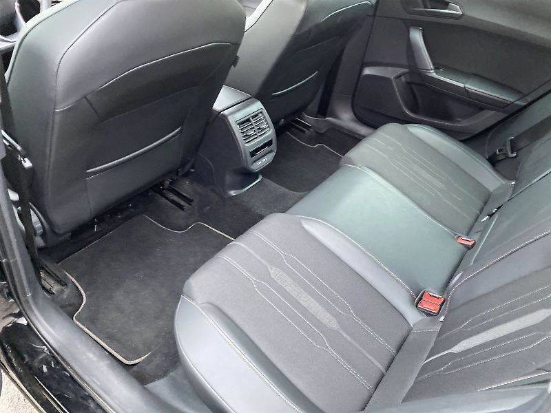 Cupra Formentor (2023) 1.5 TSI Basis - fotka 8 z 40