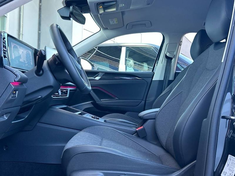 Volkswagen Tiguan (2025) 1.5 eTSI 7DSG Life - fotka 18 z 35