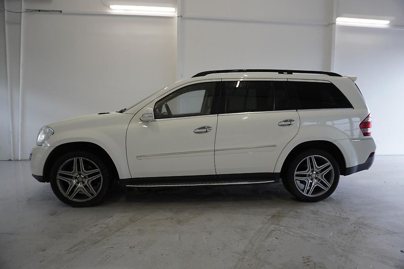 Mercedes-Benz GL 420 CDI 225kW,7MÍST,TOP VÝBAVA - fotka 10 z 32
