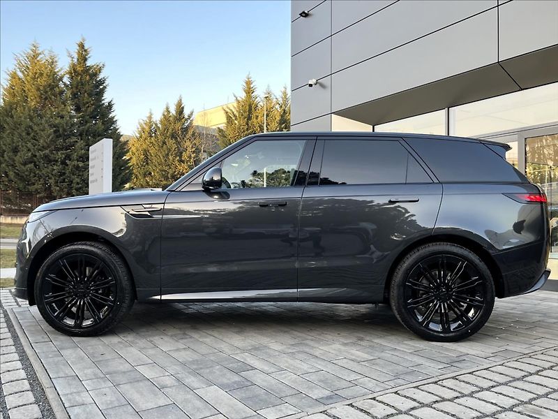 Land Rover Range Rover Sport (2026) 3,0 D350 AUTOBIOGRAPHY - fotka 2 z 40