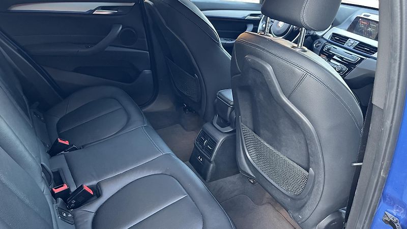 BMW X1 (2018) 2.0 Tdi 140 kW M-SportPaket - fotka 5 z 17