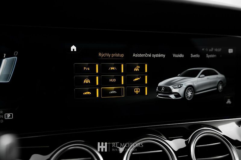 Mercedes-Benz Třídy E (2022) AMG E63 S 4MATIC 450kW - fotka 56 z 56