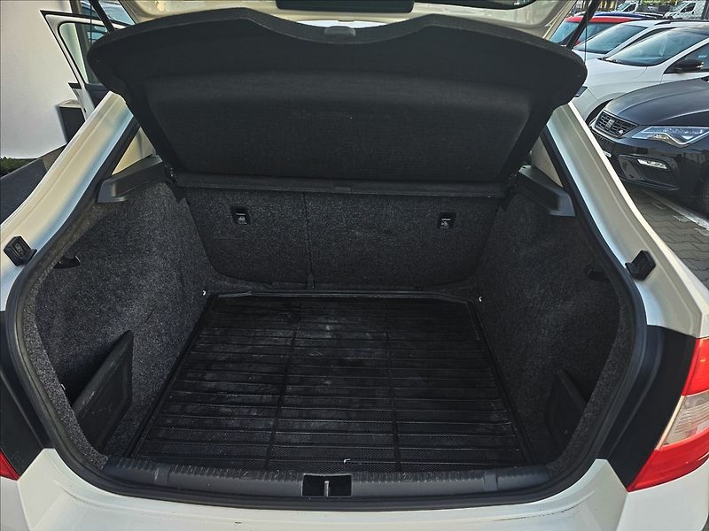 Škoda Rapid 1,2 TSi 81KW Style ALU STK - fotka 25 z 41