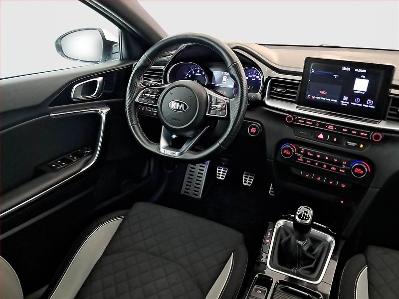 Kia Pro_Ceed (2019) GT-Line 1.4 T-GDI, Serv.kniha - fotka 7 z 19