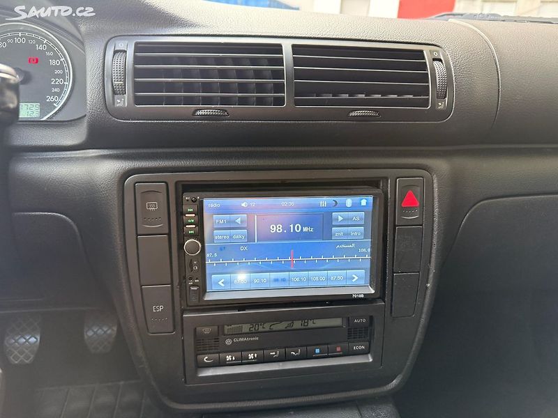 Volkswagen Passat (2001) 2.0i, 85kw Nová STK - fotka 17 z 20
