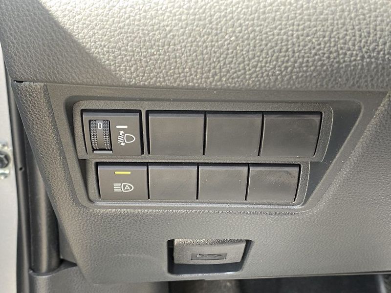 Toyota Yaris Cross 1.5HEV, ČR-1m, Comfort, DPH - fotka 26 z 27