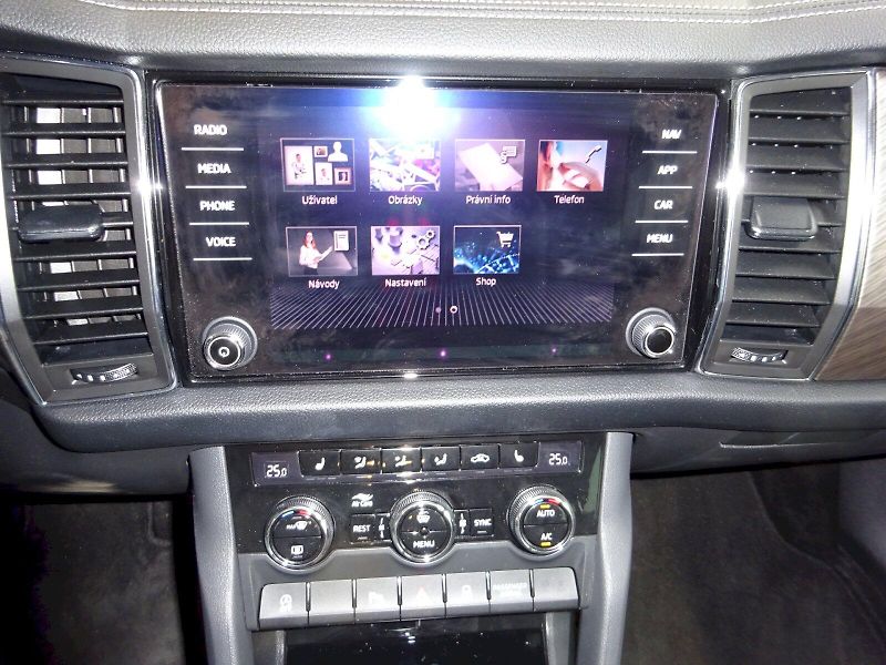 Škoda Kodiaq (2023) STYLE Plus 4X4 TD 110/2.0 A7A - fotka 20 z 23