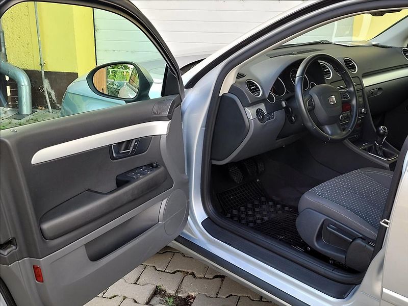 Seat Exeo 1,8 T Style *SERV.KN.+ ROZVODY - fotka 26 z 39
